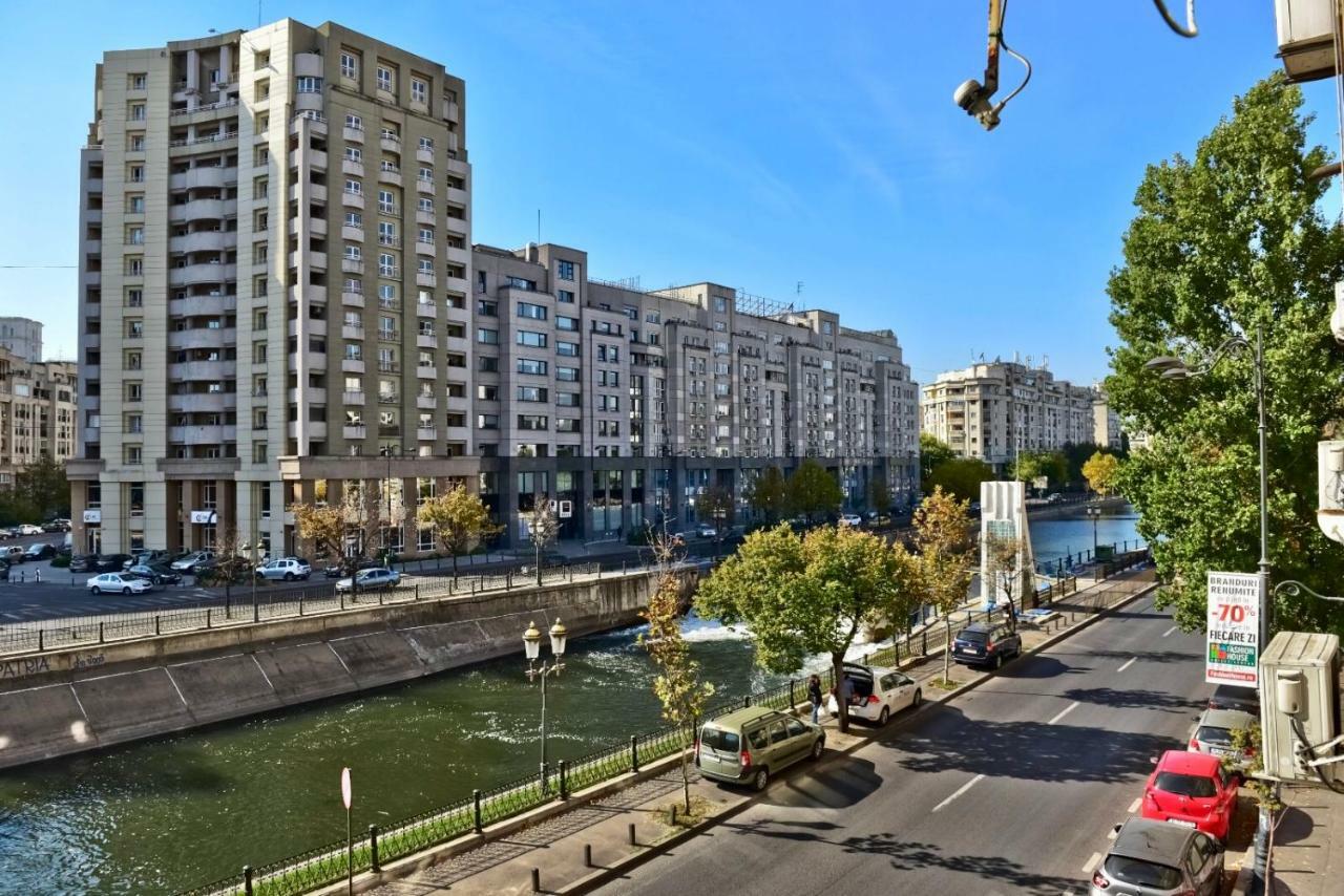 Eric Apartment 100 Bukares Bagian luar foto