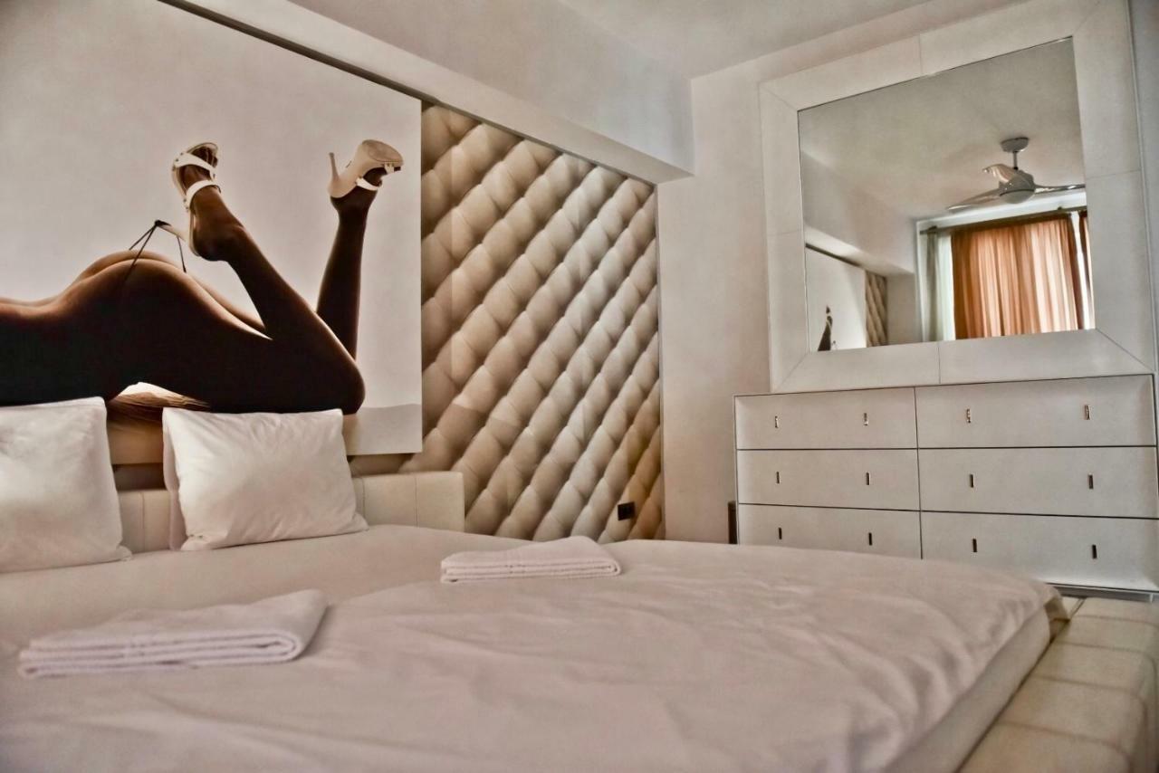 Eric Apartment 100 Bukares Bagian luar foto